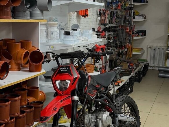 2024 Regulmoto Seven Pro, чёрный, 75000 рублей