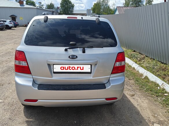 2009 Kia Sorento I Рестайлинг, серебристый, 750000 рублей - вид 2