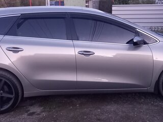 2016 Kia Ceed II Рестайлинг, серебристый, 2000000 рублей, вид 5