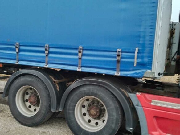 2004 Freightliner Century Class, красный, 1000000 рублей - вид 7
