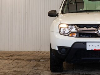 2017 Renault Duster I Рестайлинг, белый, 1320000 рублей, вид 4