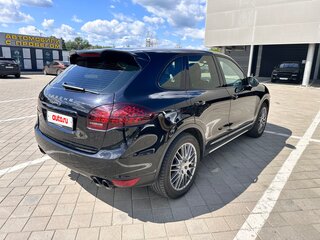 2011 Porsche Cayenne S II (958), чёрный, 2300000 рублей, вид 4