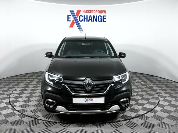 2019 Renault Logan Stepway II Рестайлинг, чёрный - вид 1