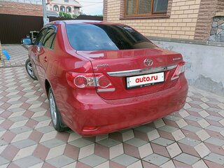 2011 Toyota Corolla X (E140, E150) Рестайлинг, красный, 1190000 рублей, вид 4