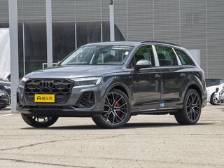 2025 Audi Q7 55 TFSI II (4M) Рестайлинг 2, серый, 13100000 рублей, вид 1