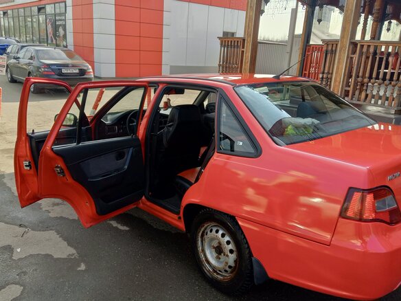 2010 Daewoo Nexia I Рестайлинг, красный, 250000 рублей - вид 4