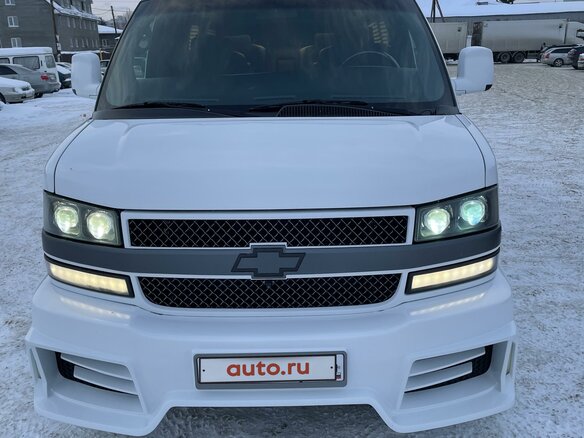 2006 Chevrolet Express II, белый