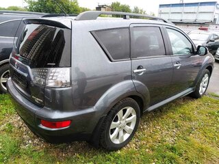 2011 Mitsubishi Outlander II Рестайлинг, серый, 1200000 рублей, вид 2