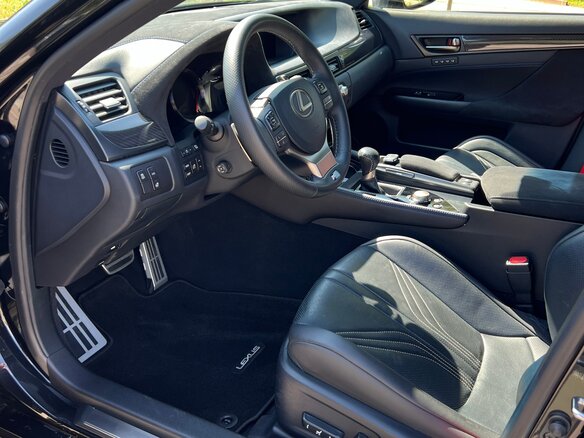 2016 Lexus GS F, чёрный, 7500000 рублей - вид 12