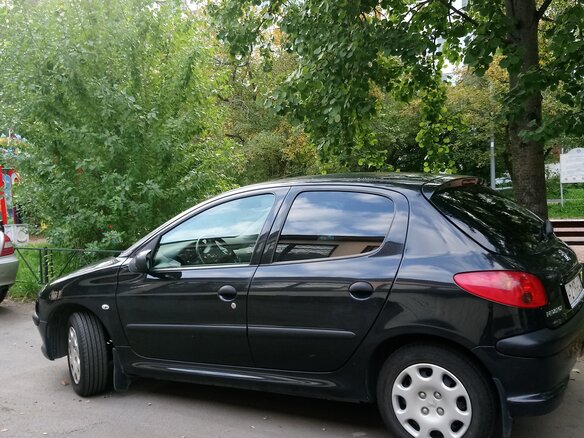 2007 Peugeot 206, чёрный - вид 4