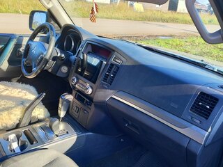 2010 Mitsubishi Pajero IV, чёрный, 1550000 рублей, вид 4
