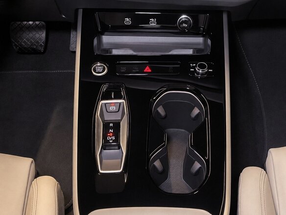 2025 Audi A5 III (B10), чёрный, 6300000 рублей - вид 30