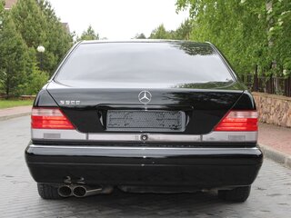 1992 Mercedes-Benz S-Класс 300 III (W140), чёрный, 2500000 рублей, вид 5