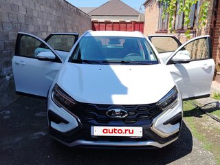 2024 Lada (ВАЗ) Vesta SW Cross I Рестайлинг (NG), белый, 1750000 рублей, вид 3