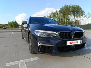 2019 BMW 5 серии M550d xDrive VII (G30/G31/G38), чёрный, 2632049 рублей, вид 3