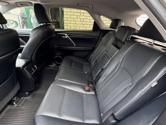 2020 Lexus RX 300 IV Рестайлинг, серый, 5200000 рублей - вид 11