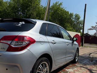 2012 Citroen C4 II, серебристый, 565000 рублей, вид 2