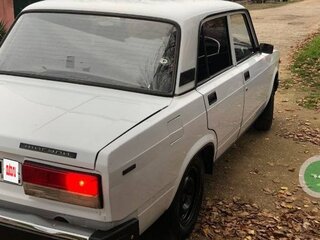 2005 Lada (ВАЗ) 2105, белый, 190000 рублей, вид 2