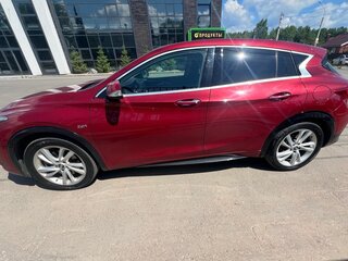 2017 Infiniti QX30, красный, 1650000 рублей, вид 2