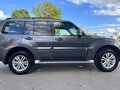 2017 Mitsubishi Pajero IV Рестайлинг 2, серый, 3200000 рублей - вид 3