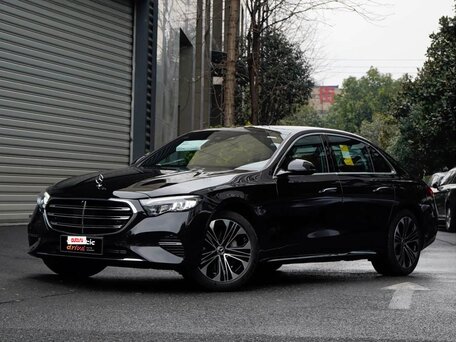 2026 Mercedes-Benz E-Класс Long 260 L VI (W214, S214), чёрный, 6240000 рублей, вид 1