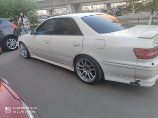 1998 Toyota Mark II VIII (X100), белый, 2000000 рублей, вид 5