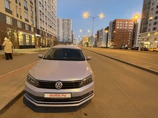 2015 Volkswagen Jetta VI Рестайлинг, голубой, 1300000 рублей, вид 2