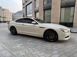 2011 BMW 6 серии 640i III (F06/F13/F12), белый, 1700000 рублей, вид 3