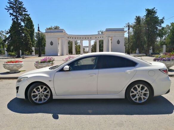 2011 Mazda 6 II (GH) Рестайлинг, белый, 1150000 рублей - вид 6