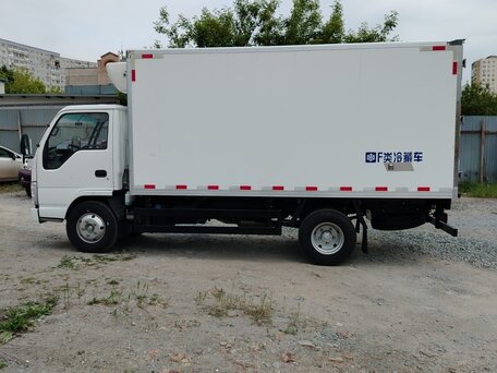 2023 Isuzu Elf (N-series), белый, 3750000 рублей, вид 4