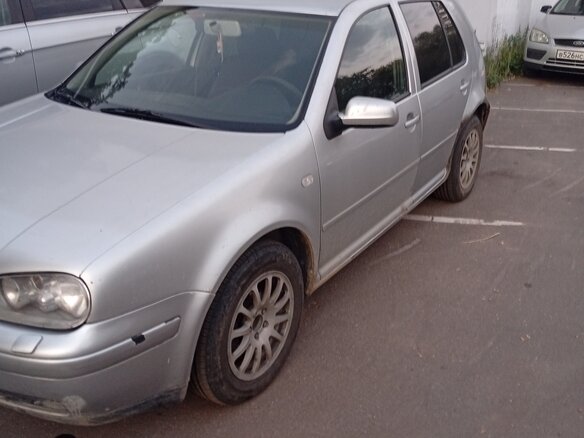 2001 Volkswagen Golf IV, серый, 550000 рублей - вид 4