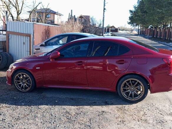 2008 Lexus IS 250 II, красный, 1400000 рублей - вид 3