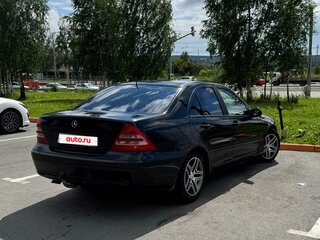 2004 Mercedes-Benz C-Класс 180 Sequentronic II (W203), чёрный, 350000 рублей, вид 4