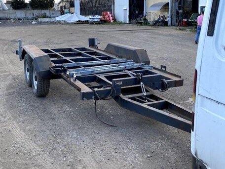 2011 ТрансПневмоХолдинг ПТСТ 2x4, чёрный, 300000 рублей, вид 4