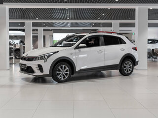 2021 Kia Rio X IV Рестайлинг, белый, 1600000 рублей, вид 1