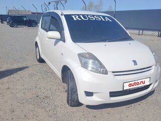 2009 Toyota Passo I (C10), белый, 450000 рублей, вид 3