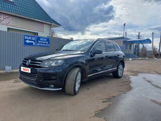 2013 Volkswagen Touareg II, чёрный, 2700000 рублей, вид 1