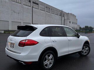 2014 Porsche Cayenne II (958), белый, 1990000 рублей, вид 5