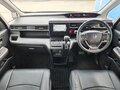 2019 Honda Stepwgn Spada V Рестайлинг, белый, 1650000 рублей - вид 5