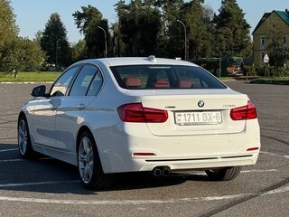 2018 BMW 3 серии 330i xDrive VI (F3x) Рестайлинг, белый, 2250000 рублей, вид 5