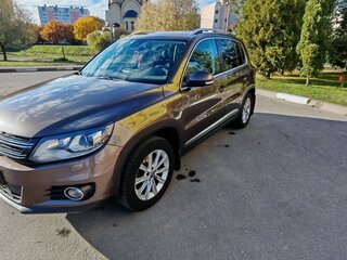 2014 Volkswagen Tiguan I Рестайлинг, коричневый, 1490000 рублей, вид 1