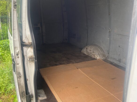 2000 Iveco Daily, белый, 500000 рублей - вид 8