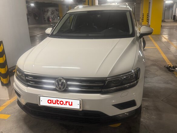 2018 Volkswagen Tiguan II, белый, 2200000 рублей - вид 1