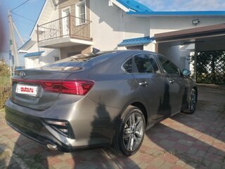 2019 Kia Cerato IV, серый, 2000000 рублей, вид 5