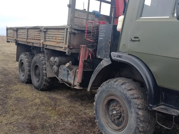 1991 КамАЗ 4310, зелёный, 800000 рублей - вид 2