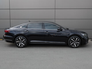 2021 Volkswagen Passat B8 Рестайлинг, чёрный, 3350000 рублей, вид 4
