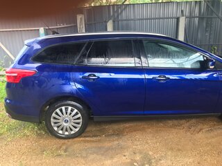 2017 Ford Focus III Рестайлинг, синий, 1140000 рублей, вид 3