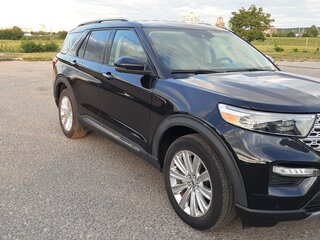 2020 Ford Explorer VI, чёрный, 2672053 рублей, вид 3