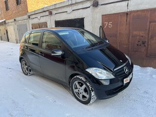2011 Mercedes-Benz A-Класс 180 II (W169) Рестайлинг, чёрный, 1100000 рублей, вид 5