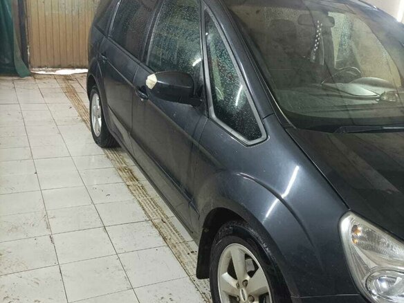 2008 Ford Galaxy II, серый, 1150000 рублей - вид 1